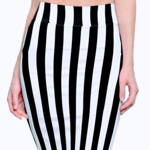 Striped black and white pencil skirt